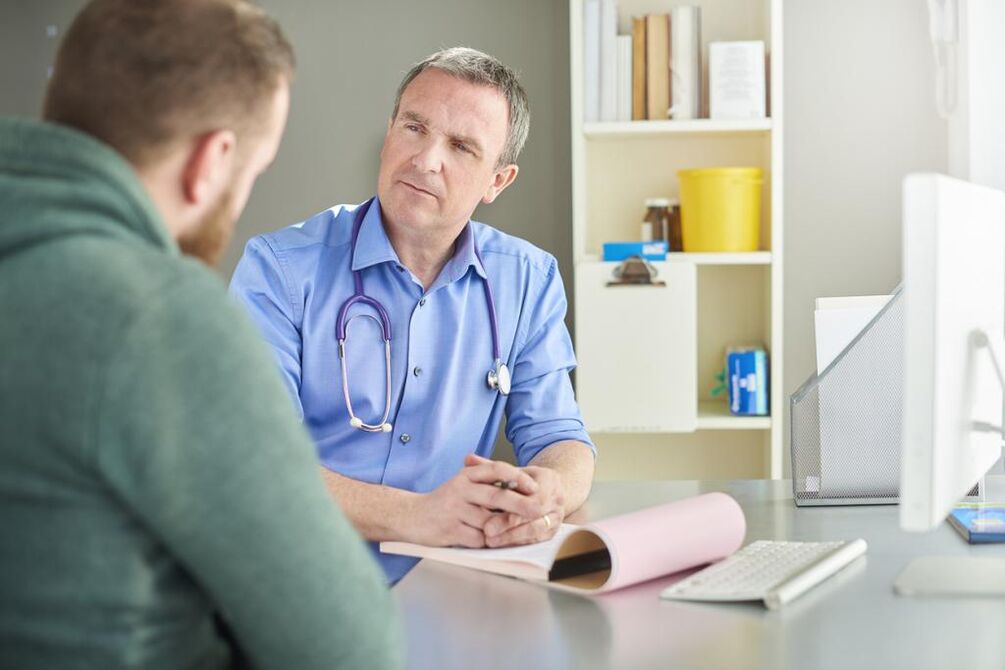 Die Behandlung der Prostatitis bei Männern basiert auf der Diagnose eines Arztes. 