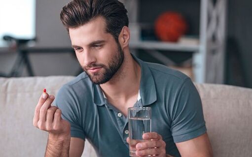 Pharmakologische Behandlung von Prostatitis.